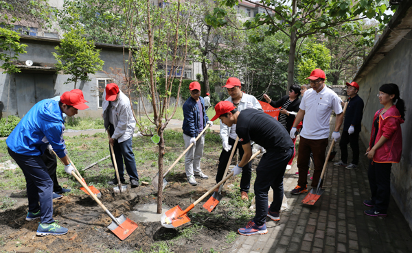 IMG_0412_副本.jpg IMG_0412_副本.jpg