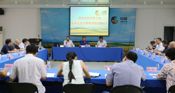 IMG_4695.jpg IMG_4695.jpg