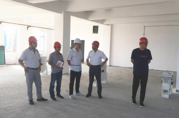 C:\Users\Administrator\Desktop\11.jpg C:\Users\Administrator\Desktop\11.jpg