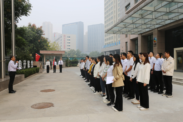 升旗儀式11.jpg 升旗儀式11.jpg